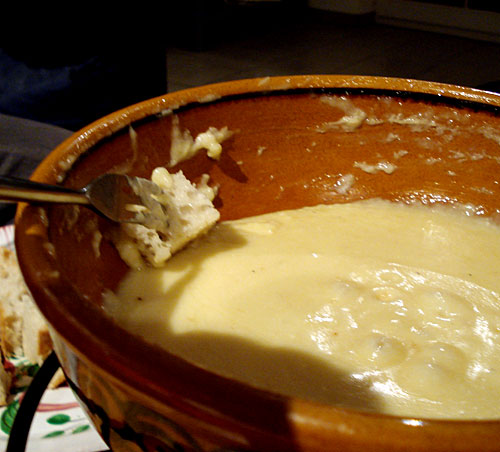 fondue-wiping.jpg