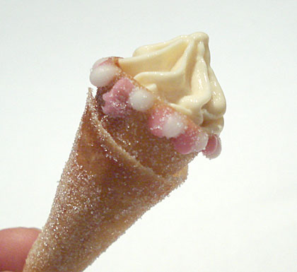 fatduck_icecreamcone.jpg