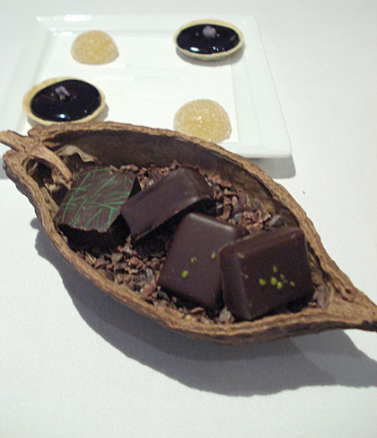 fatduck_petitfours.jpg