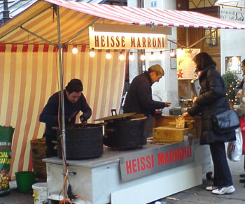 heisse_marroni_tent.jpg