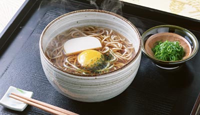 img: a hot and steamy bowl of soba noodles to end the year