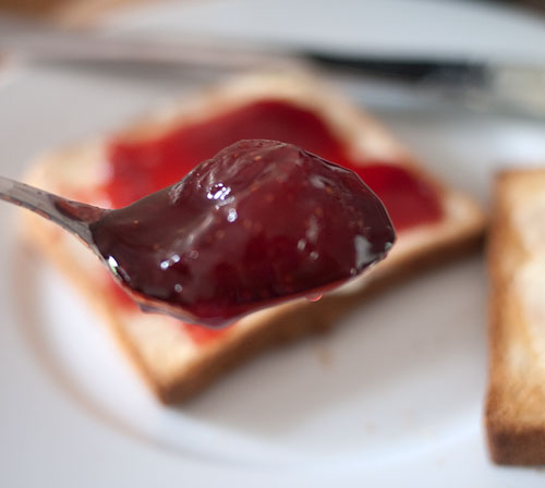 IMG: A spoonful of strawberry jam